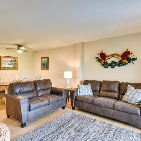 New Smyrna Beach Condo Pool Access, Walk To Beach